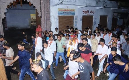 विधायक आक्या के आक्रामक तेवरः बोले कांग्रेस सरकार के मंऋी एवं विधायक भ्रष्टाचार में डूबे