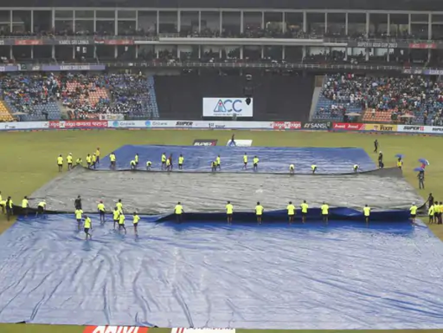 एशिया कप में भारत vs नेपाल:भारत ने टॉस जीतकर गेंदबाजी चुनी, बुमराह की जगह शमी खेलेंगे; ग्राउंड पर फिर बूंदाबांदी शुरू