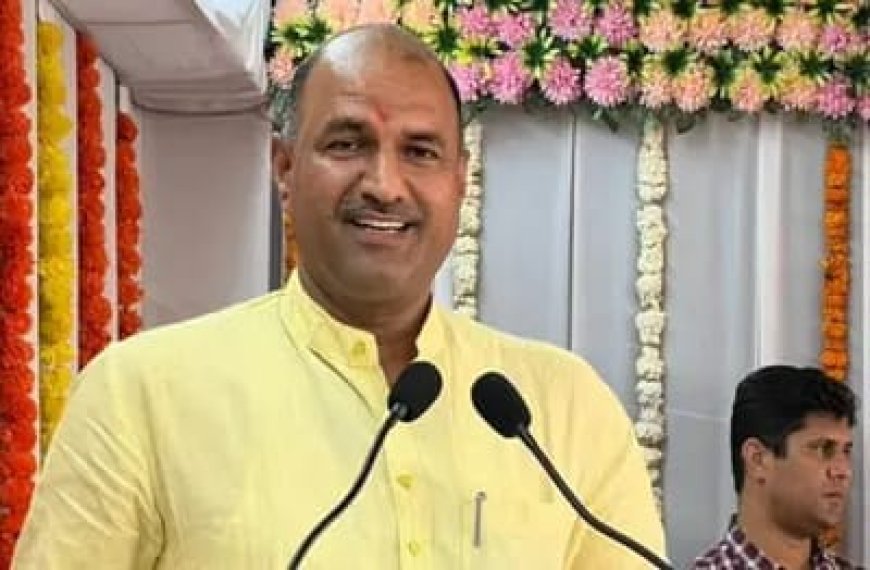 सत्रह हजार निःशुल्क हेलमेट वितरण से चित्तौडगढ में रचेगा इतिहास 