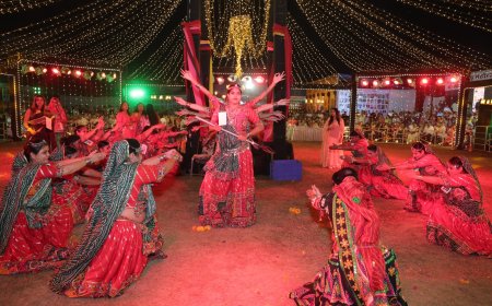 प्रतिभागियों ने बिखेरा संस्कृति का रंग