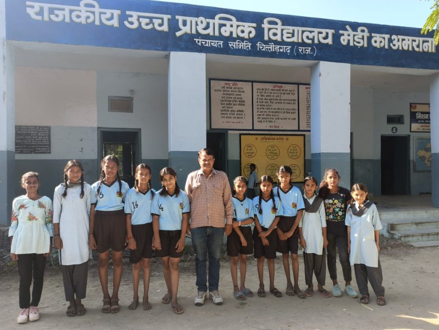 मेड़ी का अमराणा फुटबॉल टीम राज्य स्तर पर चयन सीकर  रवाना 