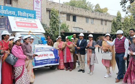 बेटी बचाओ बेटी पढ़ाओ जागरूकता रथ रवाना 