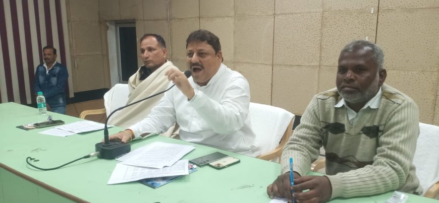 पूर्व सभापति संदीप शर्मा कांग्रेस से 6 साल के लिए निष्कासित