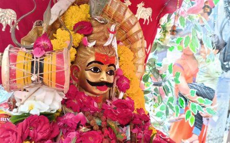 बेगू नगर के जोडेश्वर महादेव मंदिर से नीलकंठ महादेव की  शाही सवारी निकली