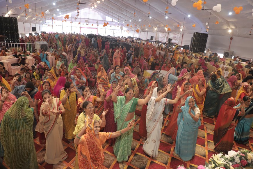 जिस देश में, जिस वेश में , परिवेश में रहो, राधा रमण  राधा रमन कहो --अभयदास