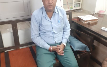 कोटा में जिला रसद विभाग, बारां के प्रवर्तन निरीक्षक को आकस्मिक चैकिंग के दौरान 1 लाख 76 हजार रुपये की संदिग्ध राशि के साथ पकड़ा, कार्यवाही जारी