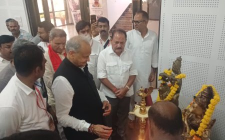 मेवाड़ के पत्रकारों का उदयपुर में समागम मेवाड़ प्रेस क्लब का गठन