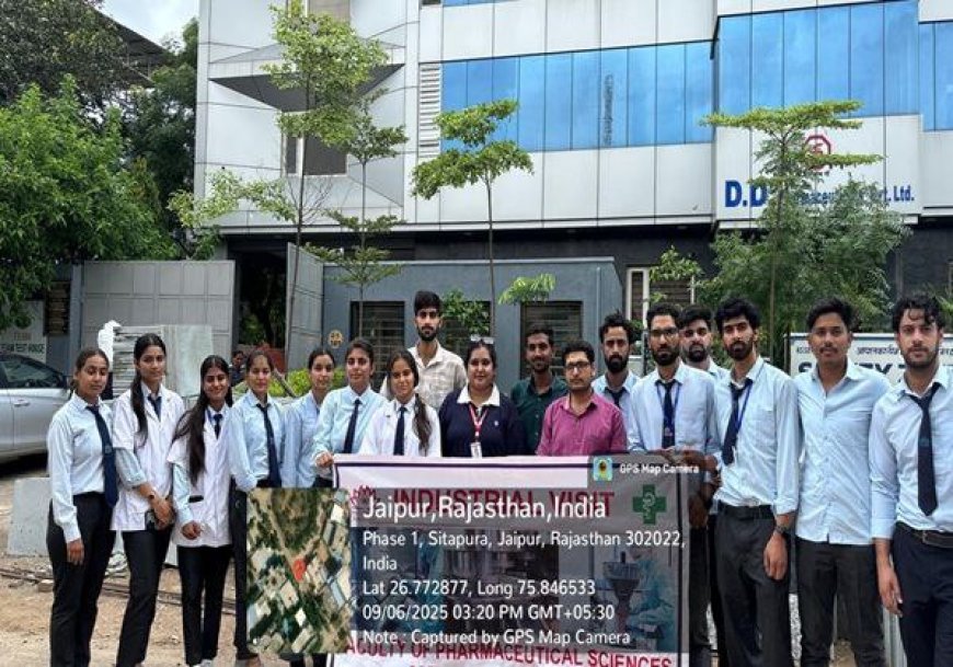 फार्मेसी छात्रों ने सीखा दवा बनाने का लाइव प्रोसेस, मेवाड़ यूनिवर्सिटी का डी.डी. फार्मास्युटिकल्स, जयपुर में इंडस्ट्रियल विज़िट