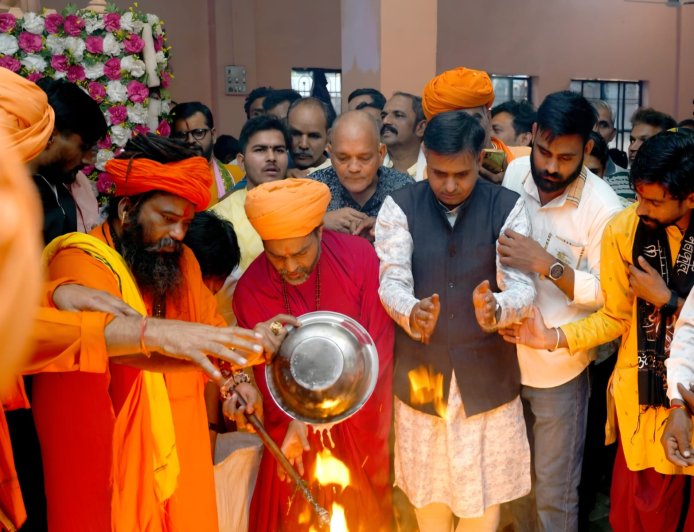 भदेसर में 21 करोड़ की लागत से बनने वाले भैरुनाथ मंदिर का भूमि पूजन, शिला स्थापना व पूर्णाहुति संपन्न