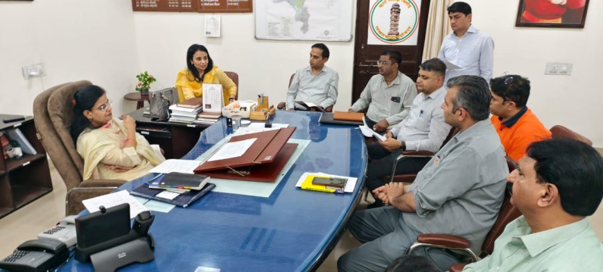 विशेष गहन पुनरीक्षण कार्यक्रम 2026 के तहत औद्योगिक संस्थानों के प्रतिनिधियों की बैठक आयोजित