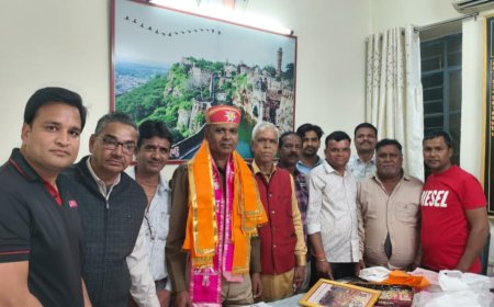 नवपदस्थापित भदेसर डिप्टी का लखारा समाज ने किया स्वागत