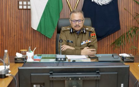 DGP राजीव कुमार शर्मा ने 2024 बैच के प्रोबेशनर IAS से किया प्रेरक संवाद—सुशासन, संवेदना और तकनीक आधारित प्रशासन पर दिया जोर