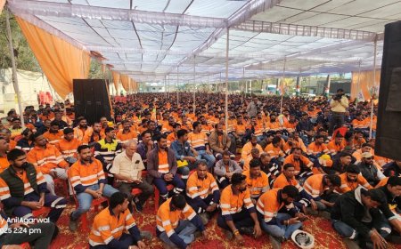 चंदेरिया स्मेल्टर में श्रमिकों की विशाल संयुक्त आम सभा आयोजित