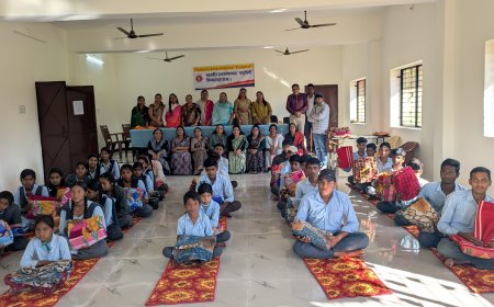 महावीर इंटरनेशनल "पद्मिनी" ने जरूरतमंद विद्यार्थियों को कंबल वितरित किए