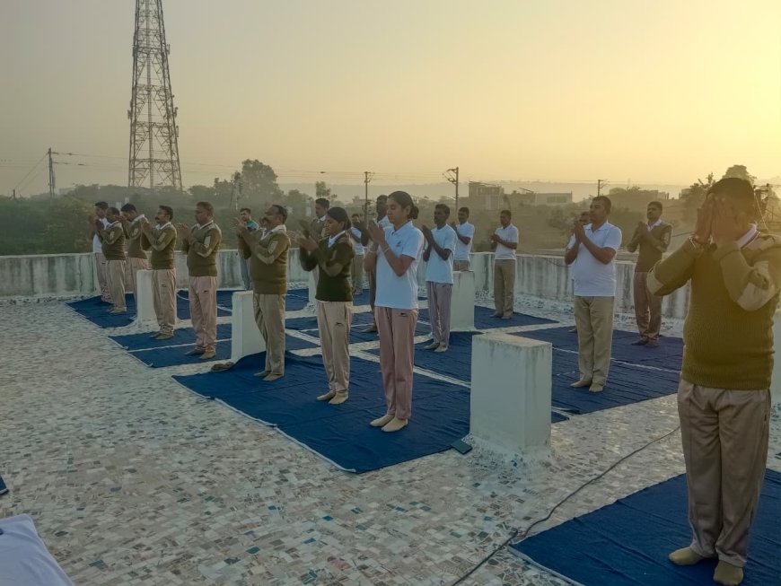 होमगार्ड स्थापना दिवस की श्रृंखला में 05 दिसम्बर को योगा अभ्यास व वाहन जागरूकता