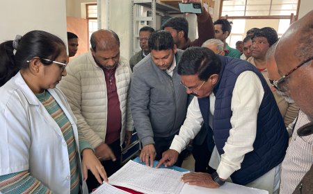 चिकित्सा व्यवस्था बदहाल, डॉक्टरों की भारी कमी उजागर