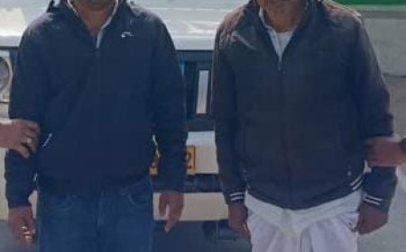 पिकअप से 750 ग्राम अफीम के साथ दो तस्कर गिरफ्तार