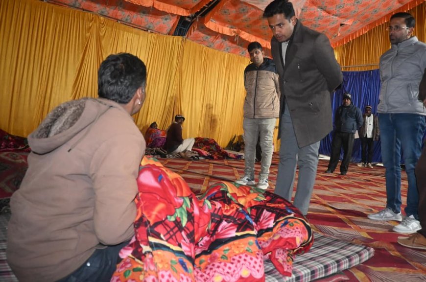 जिला कलक्टर ने किया रैन बसेरे एवं अन्नपूर्णा रसोई का निरीक्षण